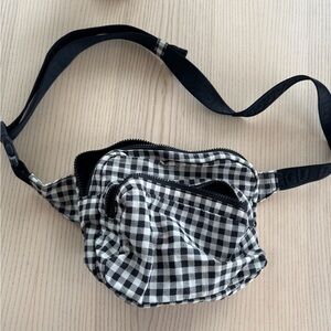 BAGGU Gingham Fanny Pack